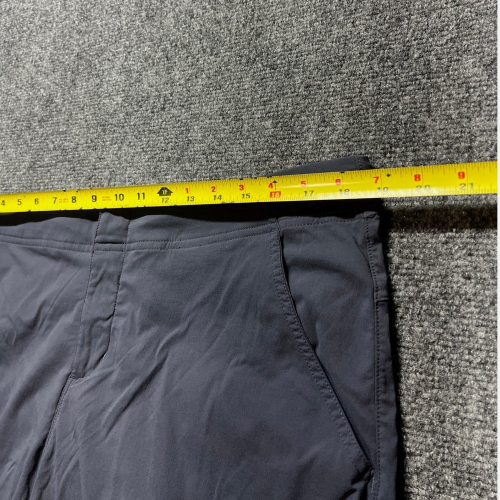 Columbia Omni-Shield Gray Capri Hiking Pants Womens 16 Outdoor Stretch Trousers - Picture 9 of 10
